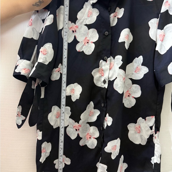 Banana Republic Dillon Floral Button Down Shirt XS Black White Orchid Print Top - Picture 5 of 6